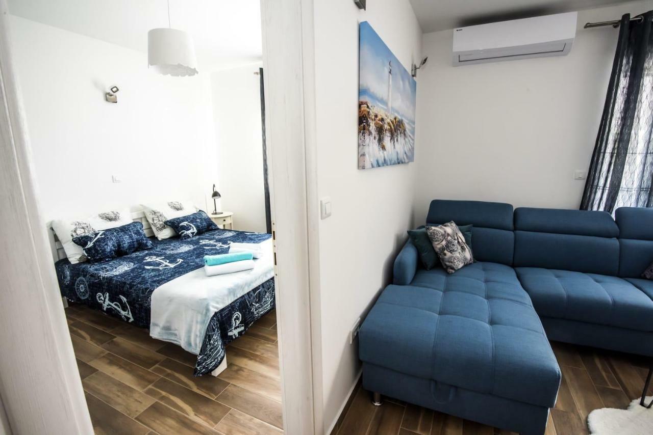 Blue Pearl Apartment Rogoznica  Exteriör bild